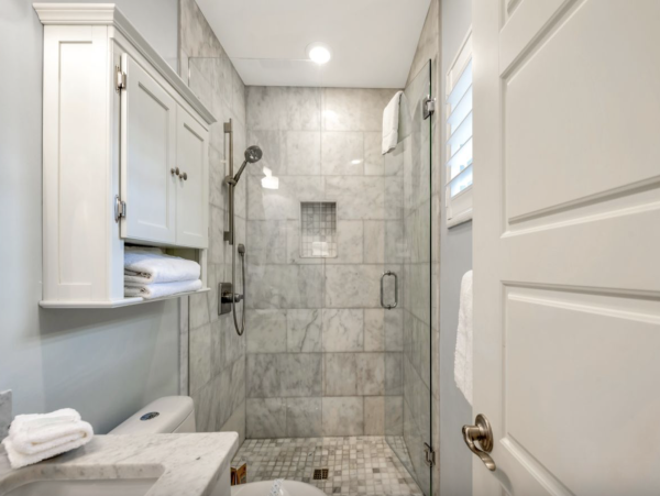 Lido Key Vacation House with Pool Near St. Armands Circle